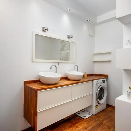 Metro Ursynow Modern Apartment Warsaw Exterior photo