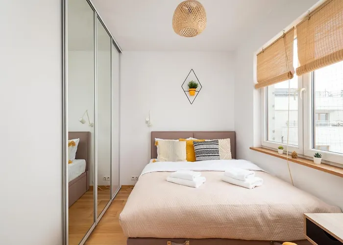 Metro Ursynow Modern Apartment